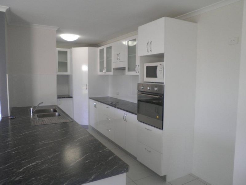76 Utah Drive, Moranbah QLD 4744