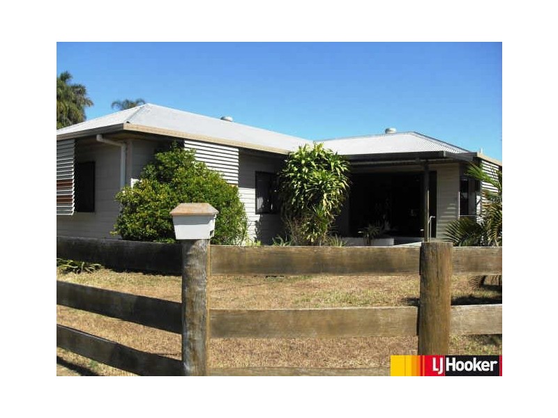 11 Canberra Street, North Mackay QLD 4740