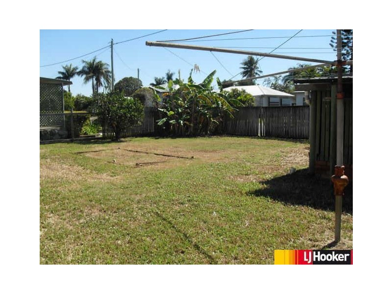 11 Canberra Street, North Mackay QLD 4740
