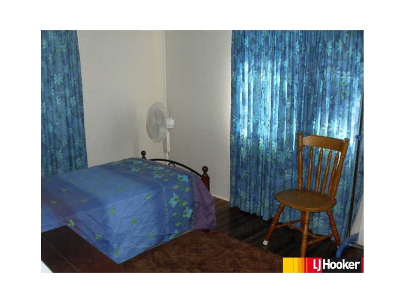 19 Barton Street, West Mackay QLD 4740