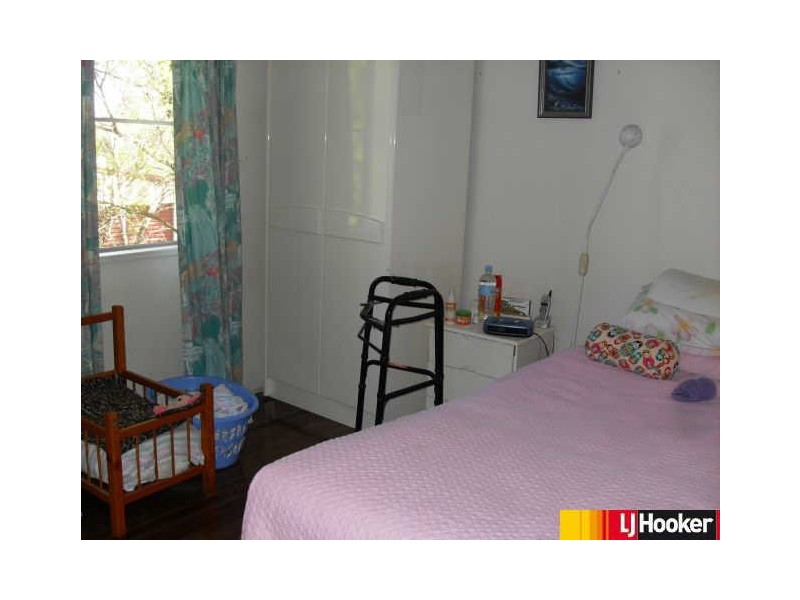 19 Barton Street, West Mackay QLD 4740