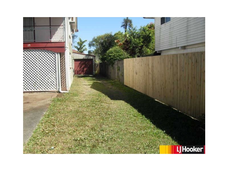 19 Barton Street, West Mackay QLD 4740