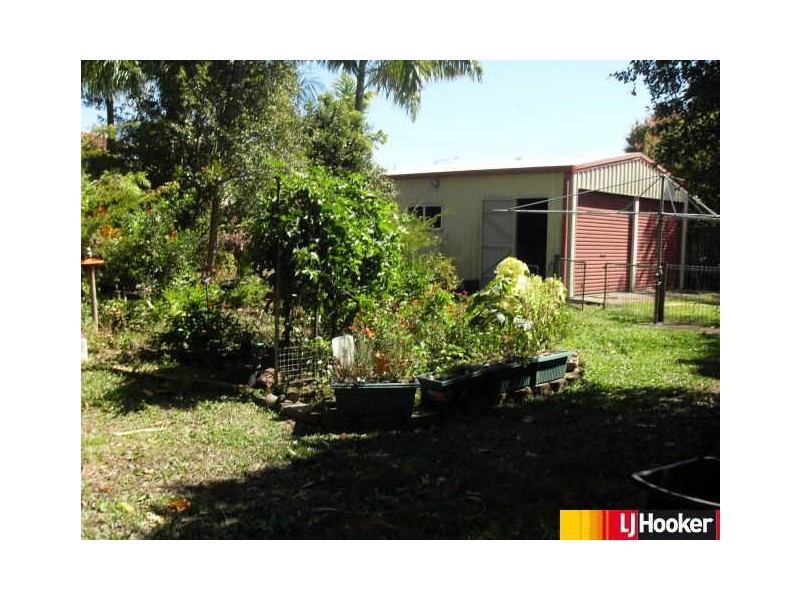19 Barton Street, West Mackay QLD 4740