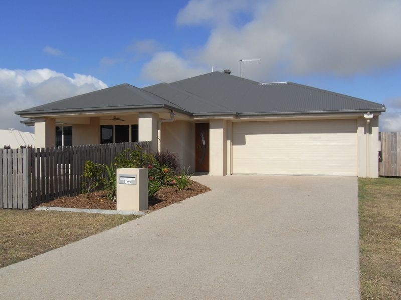 1/29 Coogee Terrace, Blacks Beach QLD 4740