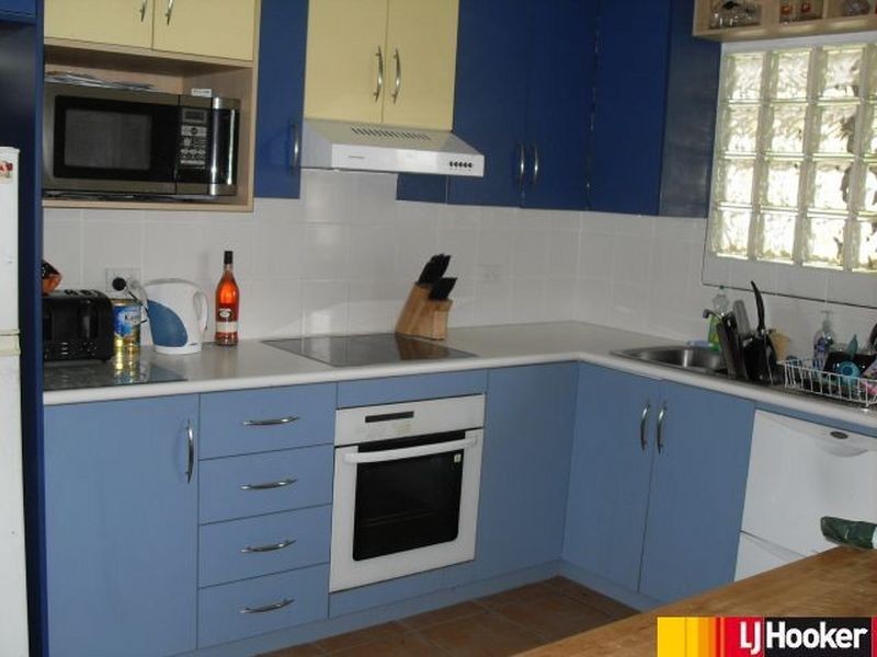 9 Mogford Street, West Mackay QLD 4740