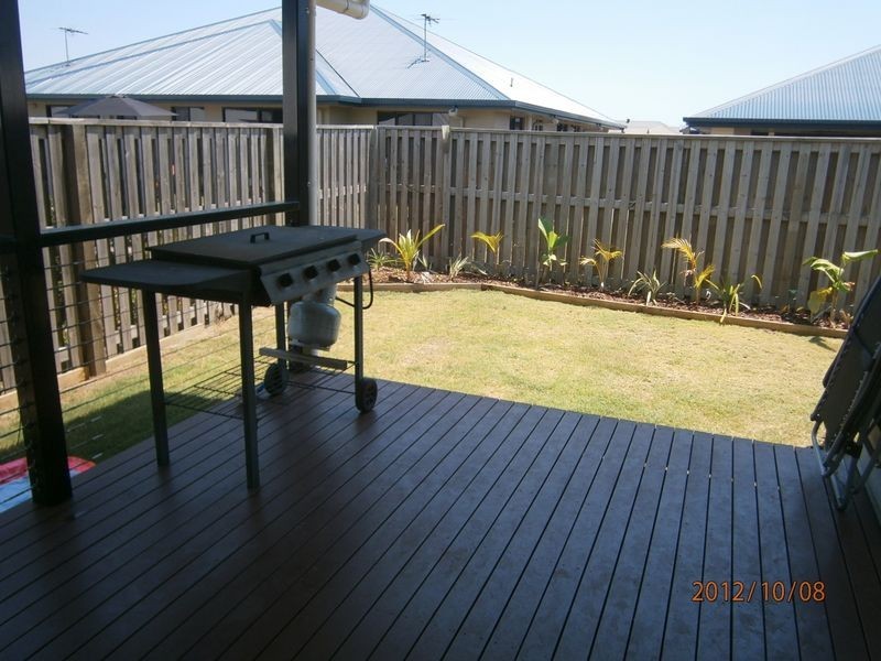 2/33 Narrabeen Street, Blacks Beach QLD 4740