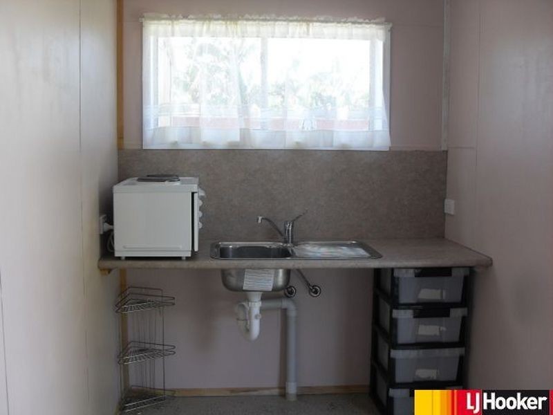 6 Alexandria Road, Alligator Creek QLD 4740