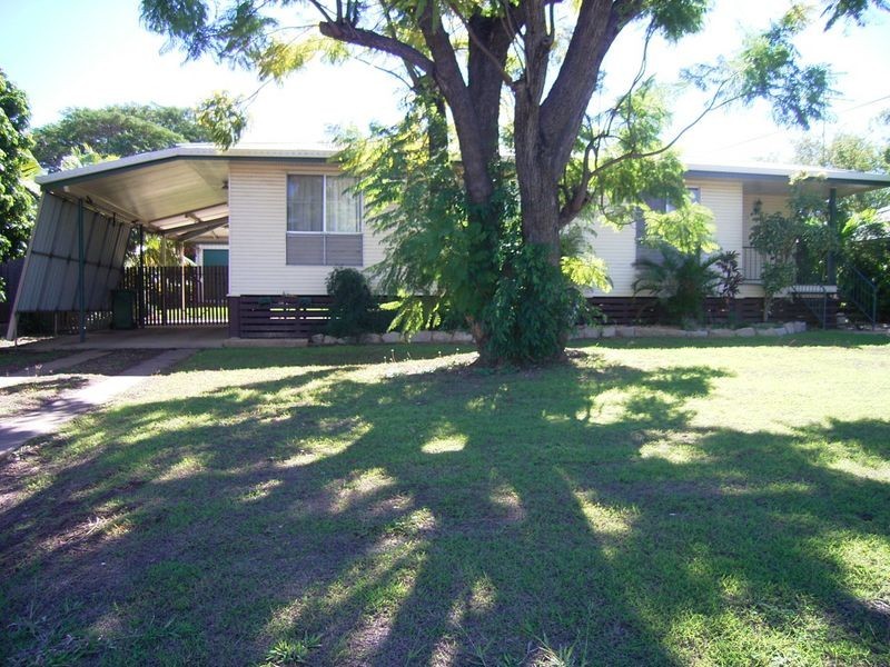 27 Connor Drive, Moranbah QLD 4744