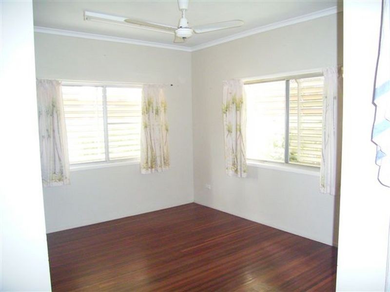 18 Sedgman Street, Moranbah QLD 4744