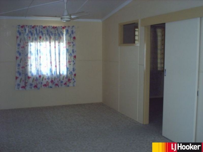 8 Mackenzie Street, West Mackay QLD 4740