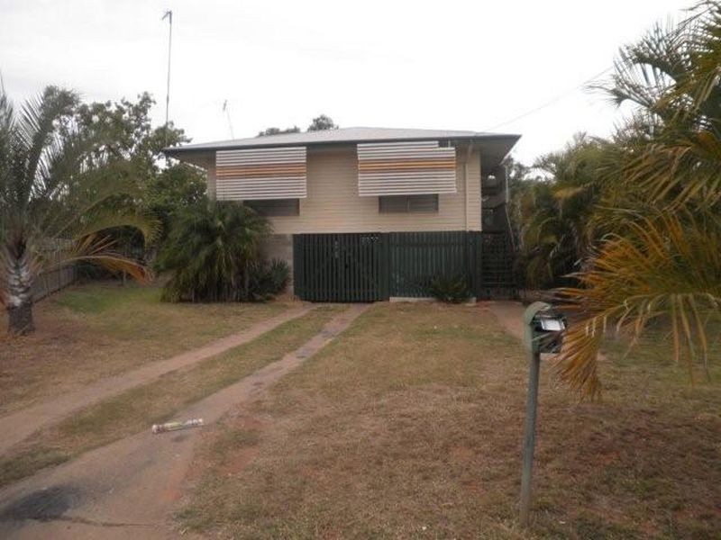 14 Gilbert Court, Moranbah QLD 4744