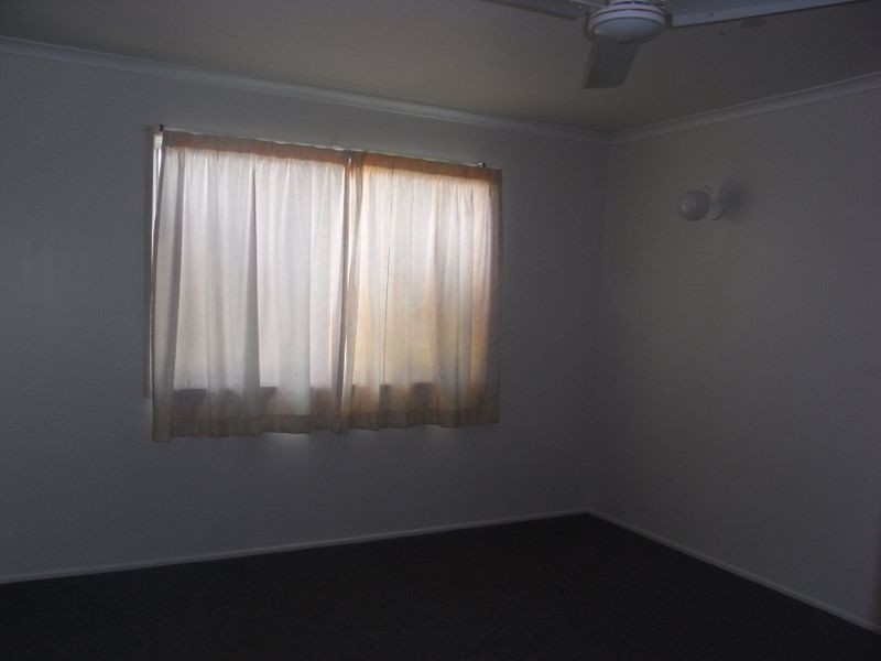 25 Nicklin Drive, Beaconsfield QLD 4740