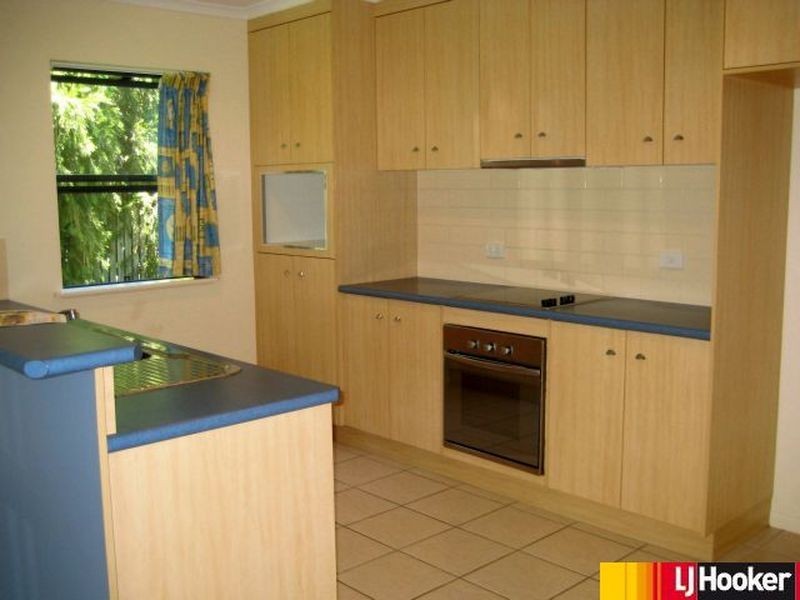 13 Seacove Court, Eimeo QLD 4740