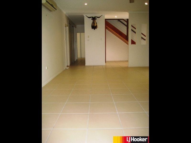 24 Seafarer Court, Blacks Beach QLD 4740