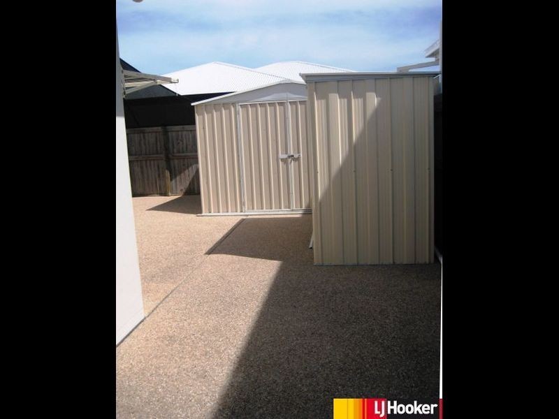 24 Seafarer Court, Blacks Beach QLD 4740