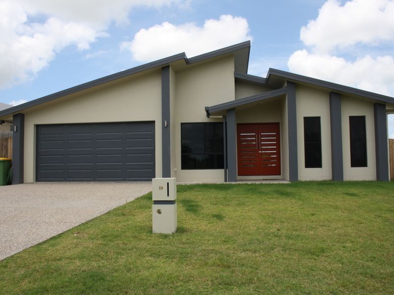 19 James Cook Drive, Bucasia QLD 4750