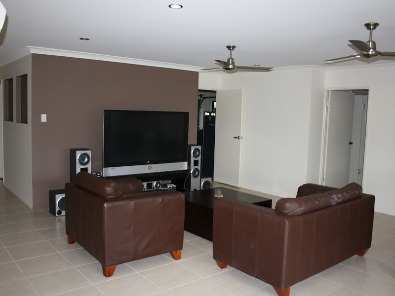 19 James Cook Drive, Bucasia QLD 4750