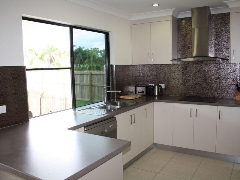 19 James Cook Drive, Bucasia QLD 4750