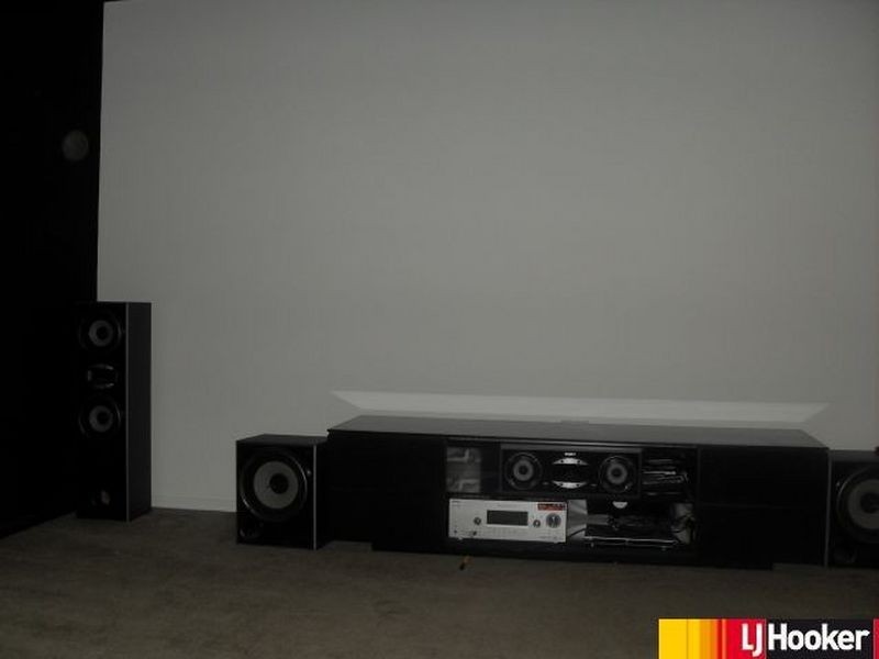 2 Poulsen Drive, Marian QLD 4753