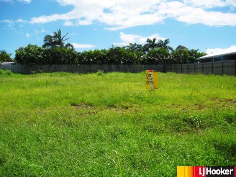 33 Morris Street, Campwin Beach QLD 4737