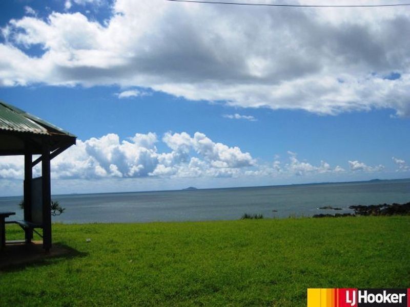 33 Morris Street, Campwin Beach QLD 4737