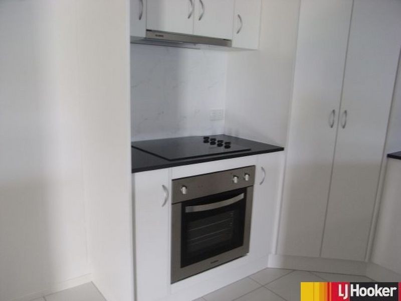2/101 Whitehaven Drive, Blacks Beach QLD 4740