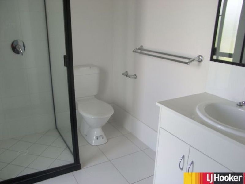 2/101 Whitehaven Drive, Blacks Beach QLD 4740