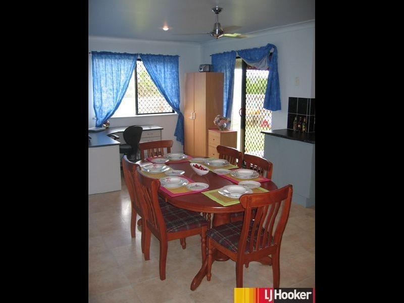 2 Busuttin Drive, Eimeo QLD 4740