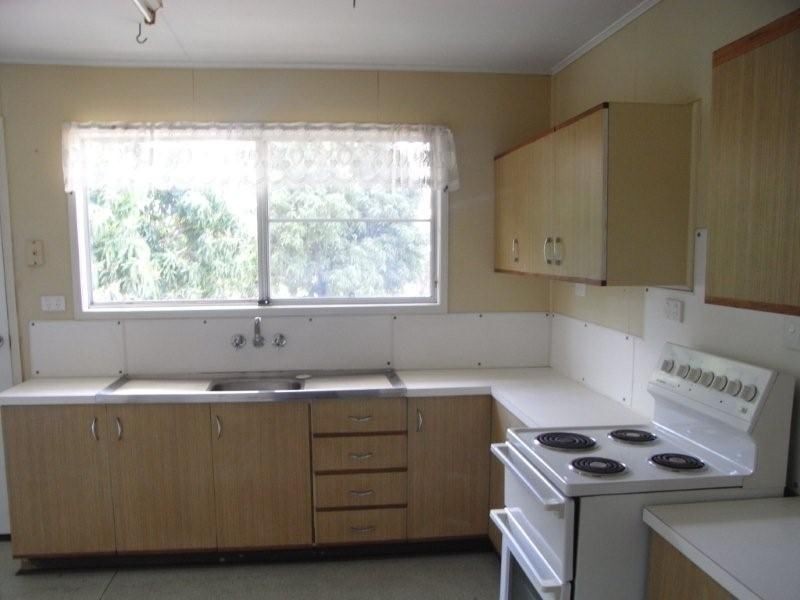 21 McCool Street, Moranbah QLD 4744