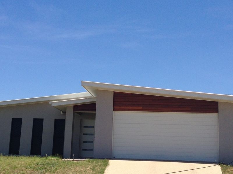 81 Utah Drive, Moranbah QLD 4744