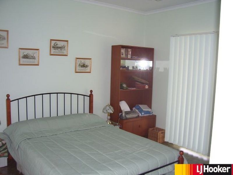 11 Mcknight Road, Hay Point QLD 4740