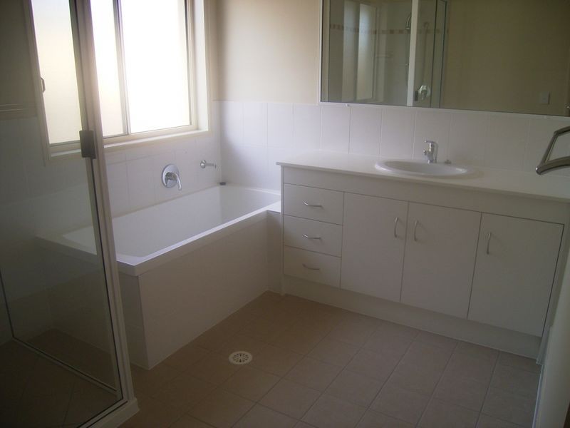 6 Ulladulla Street, Blacks Beach QLD 4740