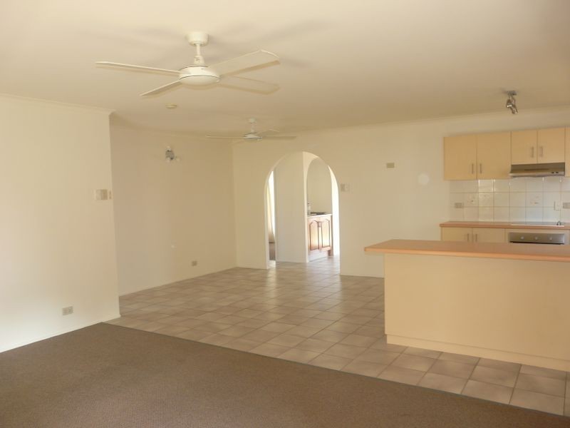 2 Karri Court, Beaconsfield QLD 4740
