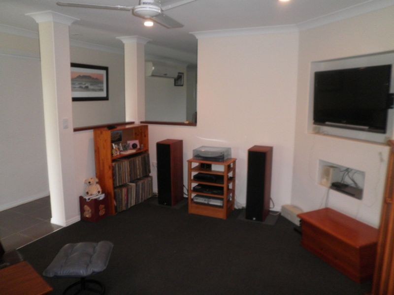 36 Hangan Street, Bucasia QLD 4750