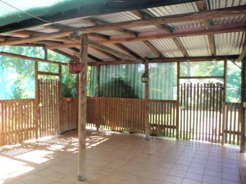 4 Watkins Street, Moranbah QLD 4744