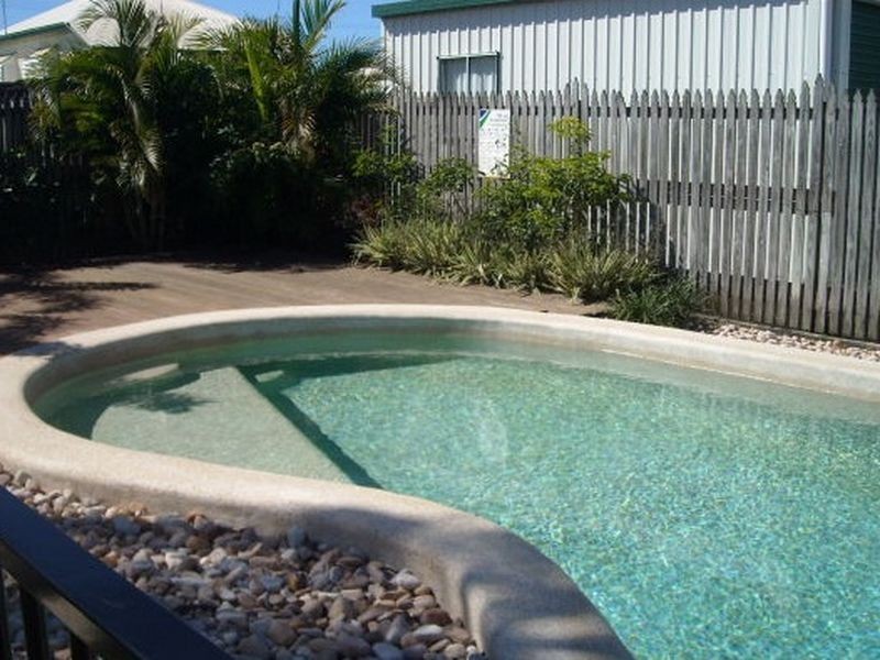 34 Wardrop Street, West Mackay QLD 4740
