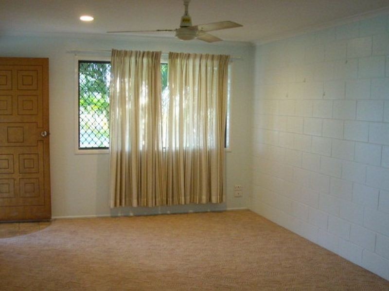 2/15b Boundary Road, Paget QLD 4740