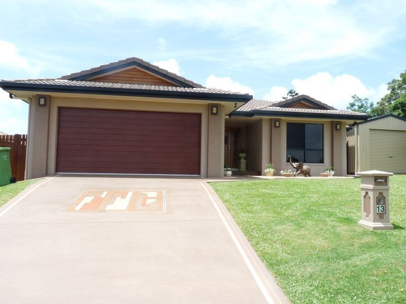 13 Foundation Street, Glenella QLD 4740