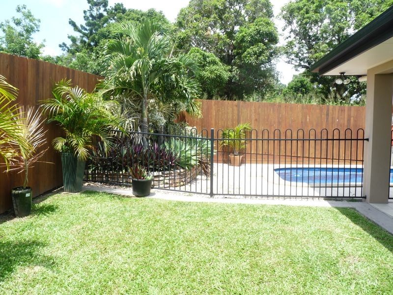 13 Foundation Street, Glenella QLD 4740