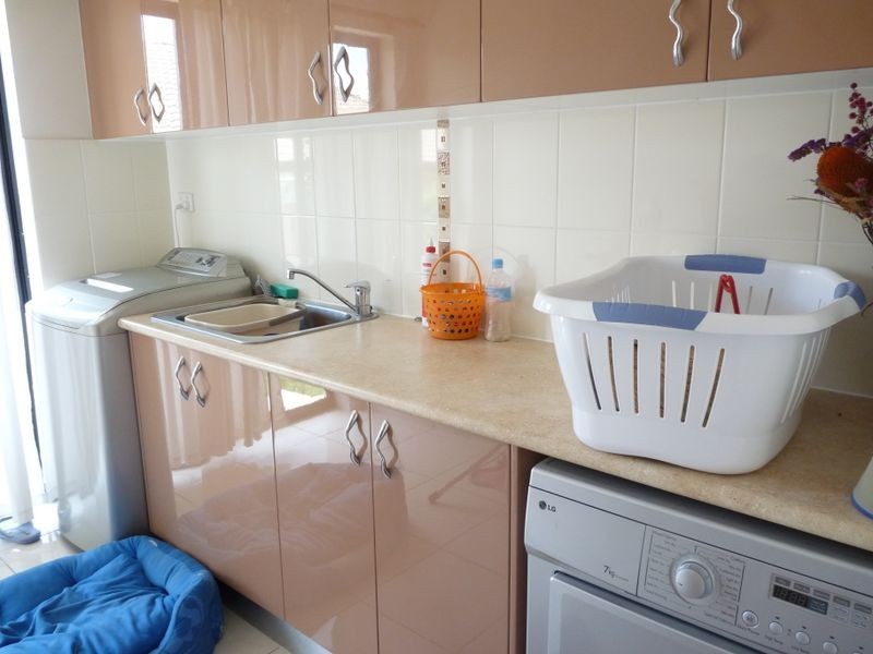 13 Foundation Street, Glenella QLD 4740