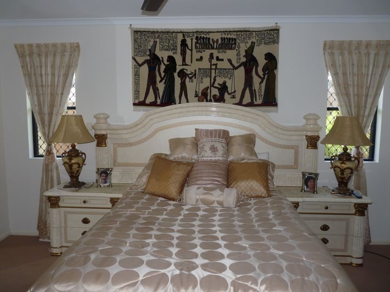 13 Foundation Street, Glenella QLD 4740