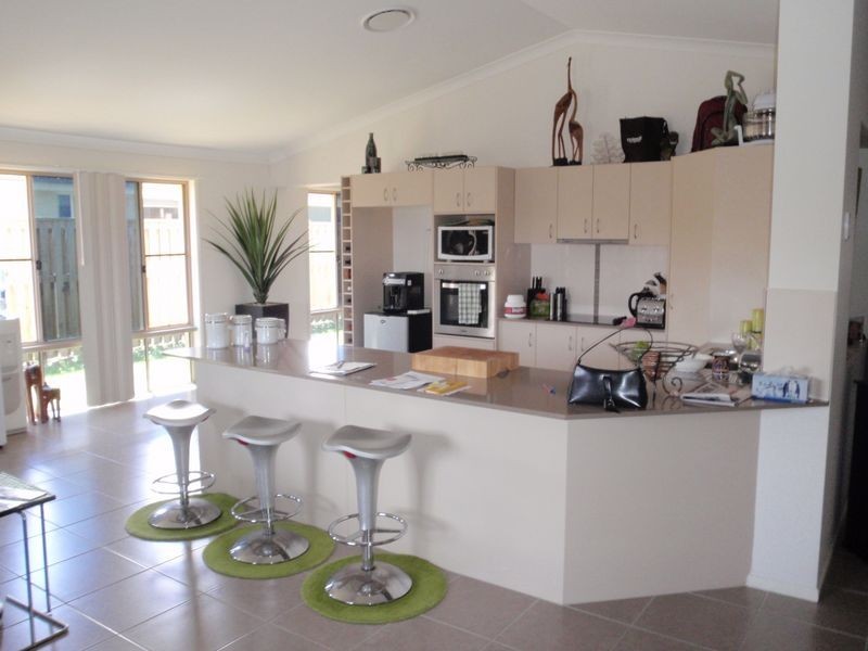 22 Whitehaven Drive, Blacks Beach QLD 4740