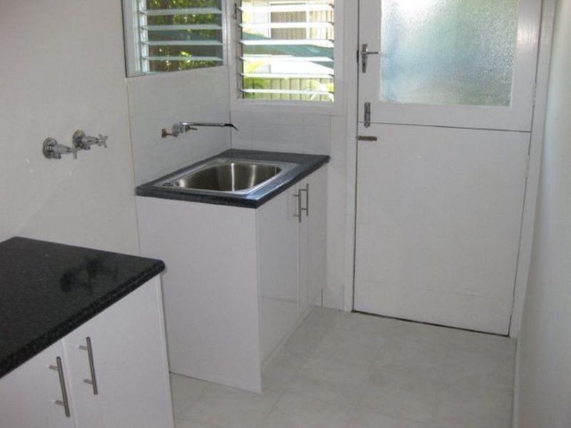 88 Mills Avenue, Moranbah QLD 4744