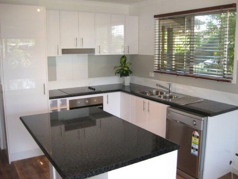 88 Mills Avenue, Moranbah QLD 4744