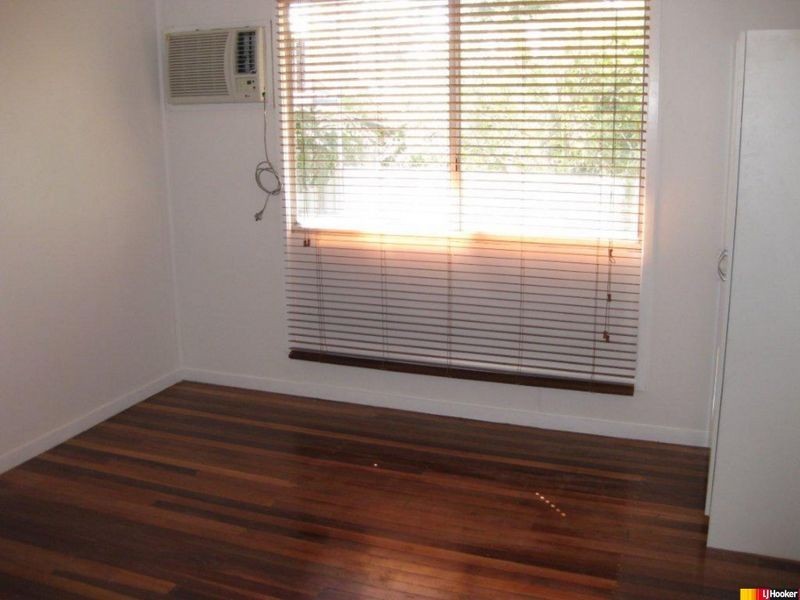 88 Mills Avenue, Moranbah QLD 4744