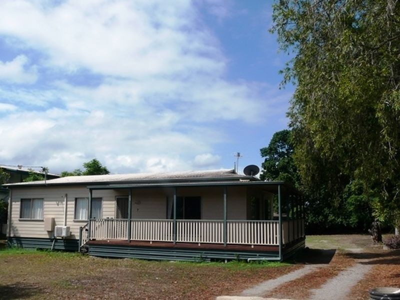 7 Barrier Street, Eton QLD 4741