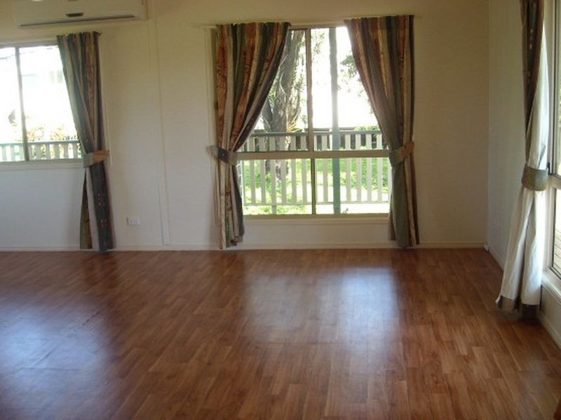 7 Barrier Street, Eton QLD 4741