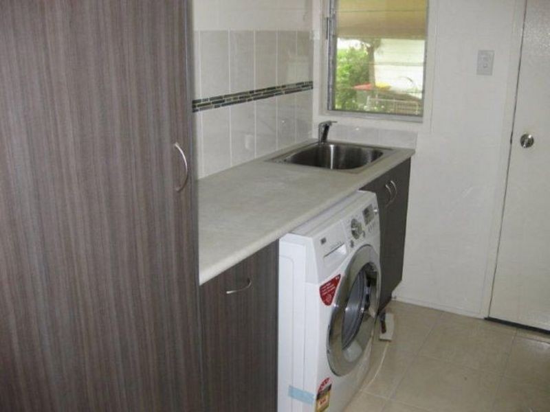 10 Watkins Street, Moranbah QLD 4744