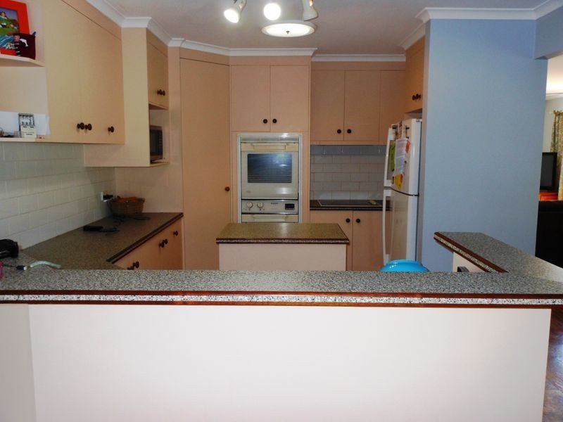 14 Marcella Street, Rural View QLD 4740