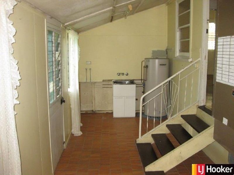 10 Schaefer Street, West Mackay QLD 4740